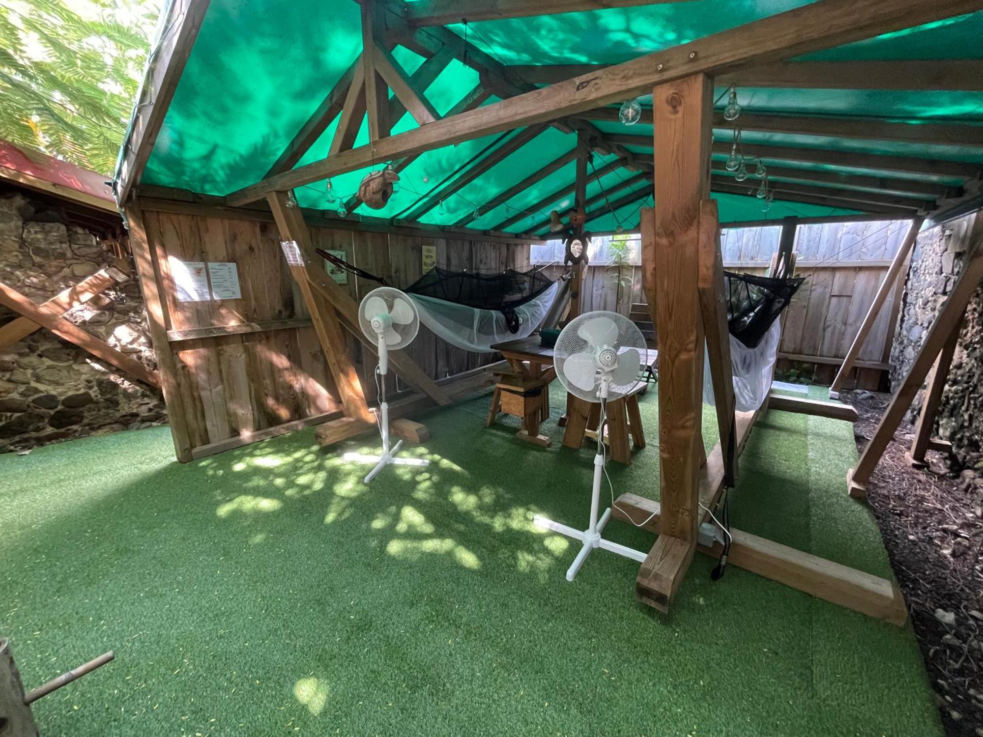Hotel Les Hamacs Aux Saintes Terre-De-Haut Zewnętrze zdjęcie